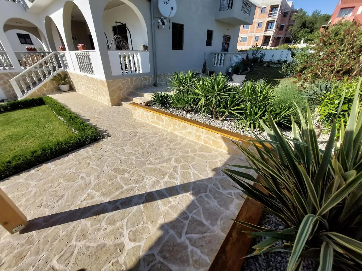 זאדאר Apartment Green Oasis