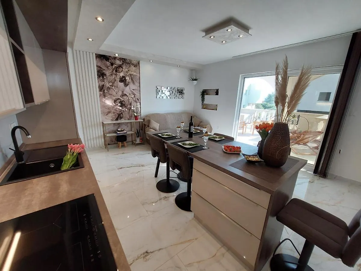 זאדאר Apartment Green Oasis