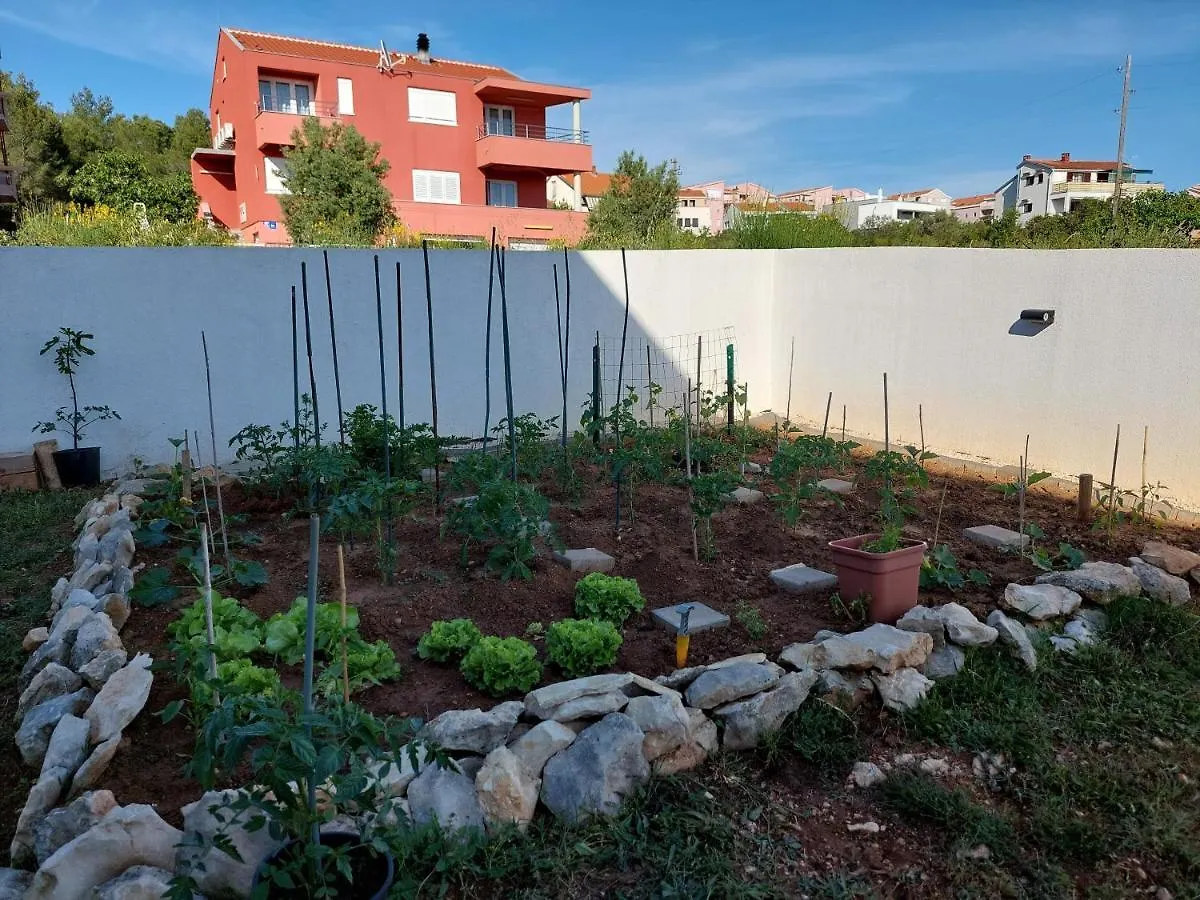Apartment Green Oasis زادار كرواتيا